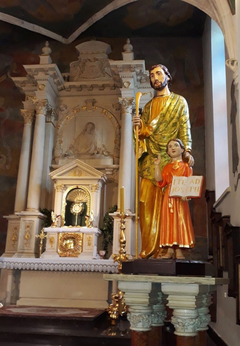 rzeźby płaskorzeźby aplikacje - Św. Józef z Jezusem, wys. 180 cm